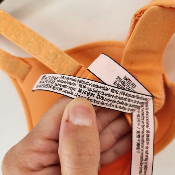 BUNDLE (2) Victoria's Secret T-Shirt Push Up Bras Convertible Adjustable 32A - Picture 16 of 16